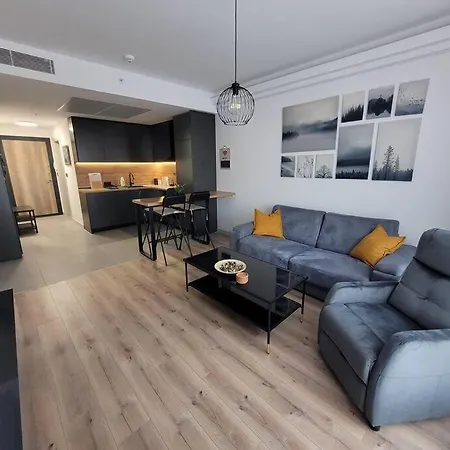 Apollo Sky Apartment